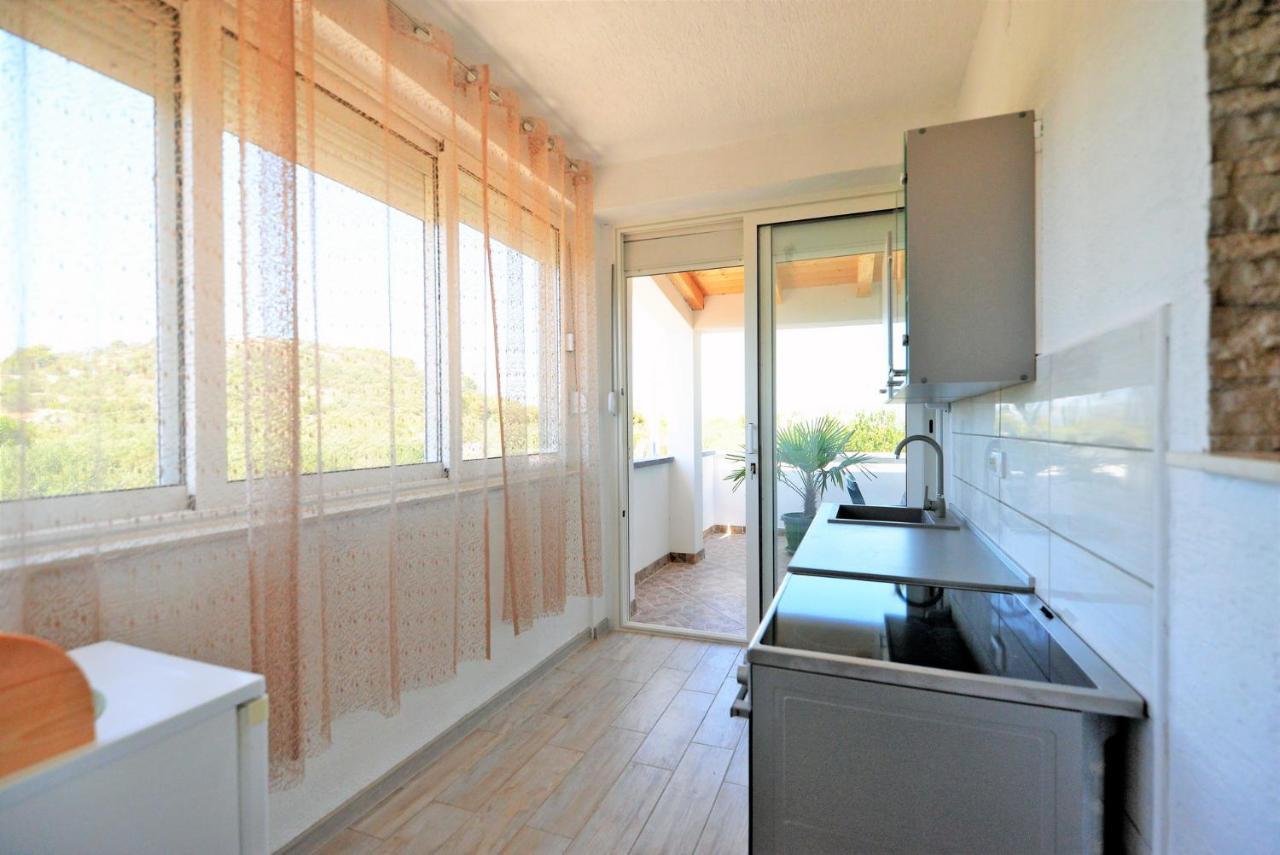 Apartment Zena Murter Buitenkant foto