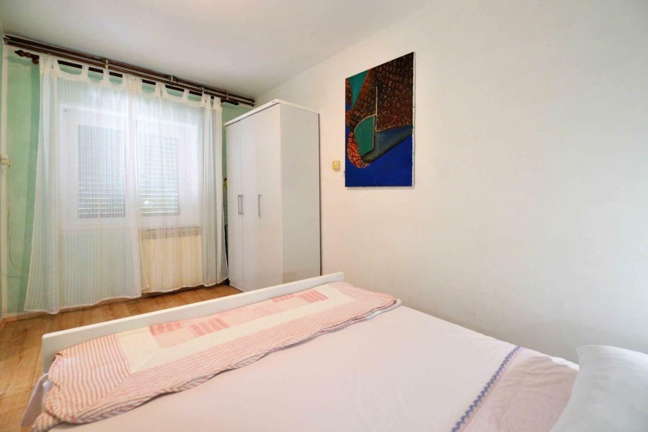 Apartment Zena Murter Buitenkant foto