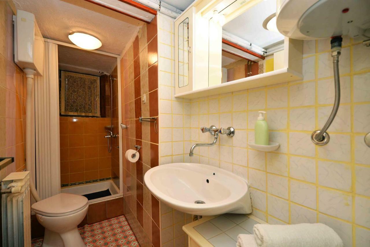 Apartment Zena Murter Buitenkant foto