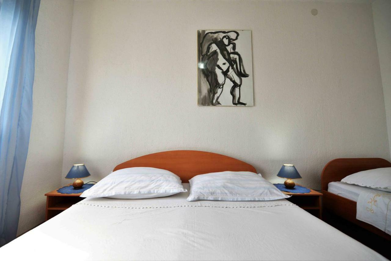 Apartment Zena Murter Buitenkant foto